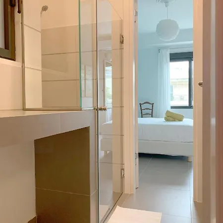 2bd New Modern - Seaside Apartment Athen